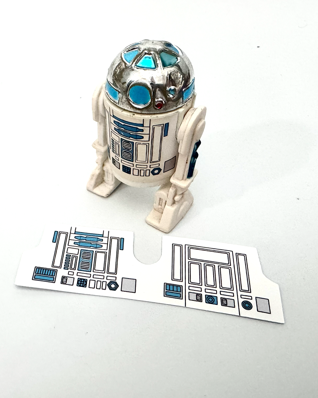 Vintage Kenner R2-D2 Replacement Sticker White