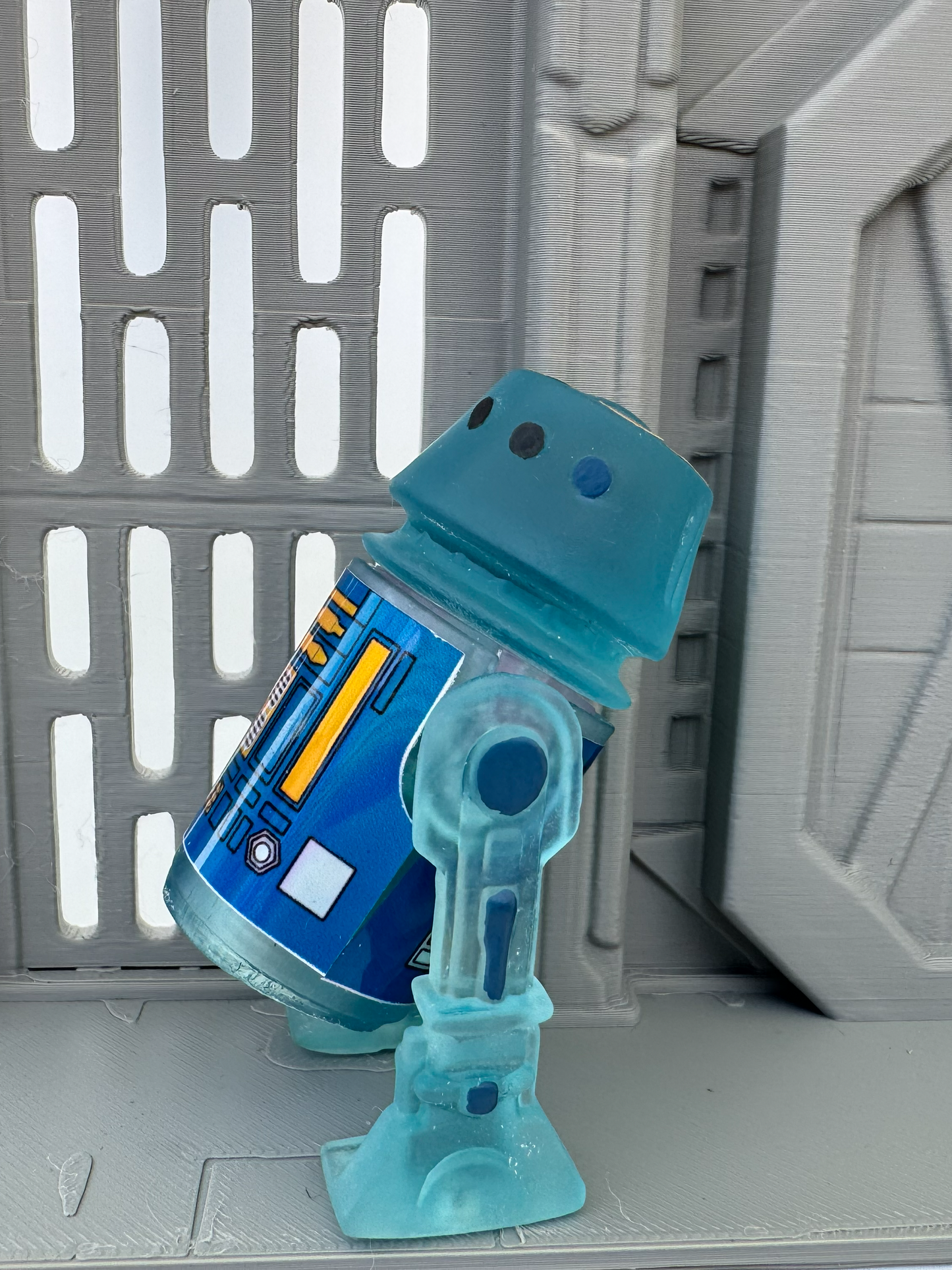Custom R5 Droid Clear Blue Action Figure | Vintage Kenner Style Figure
