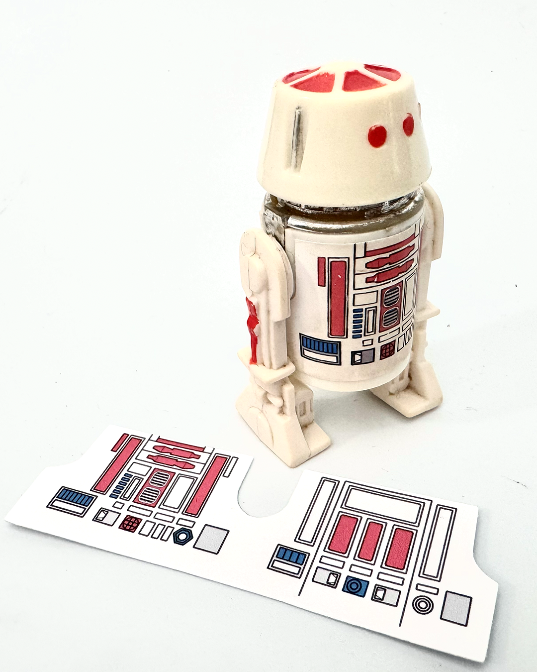 Vintage Kenner R5-D4 Red Bar Variant Replacement Sticker White
