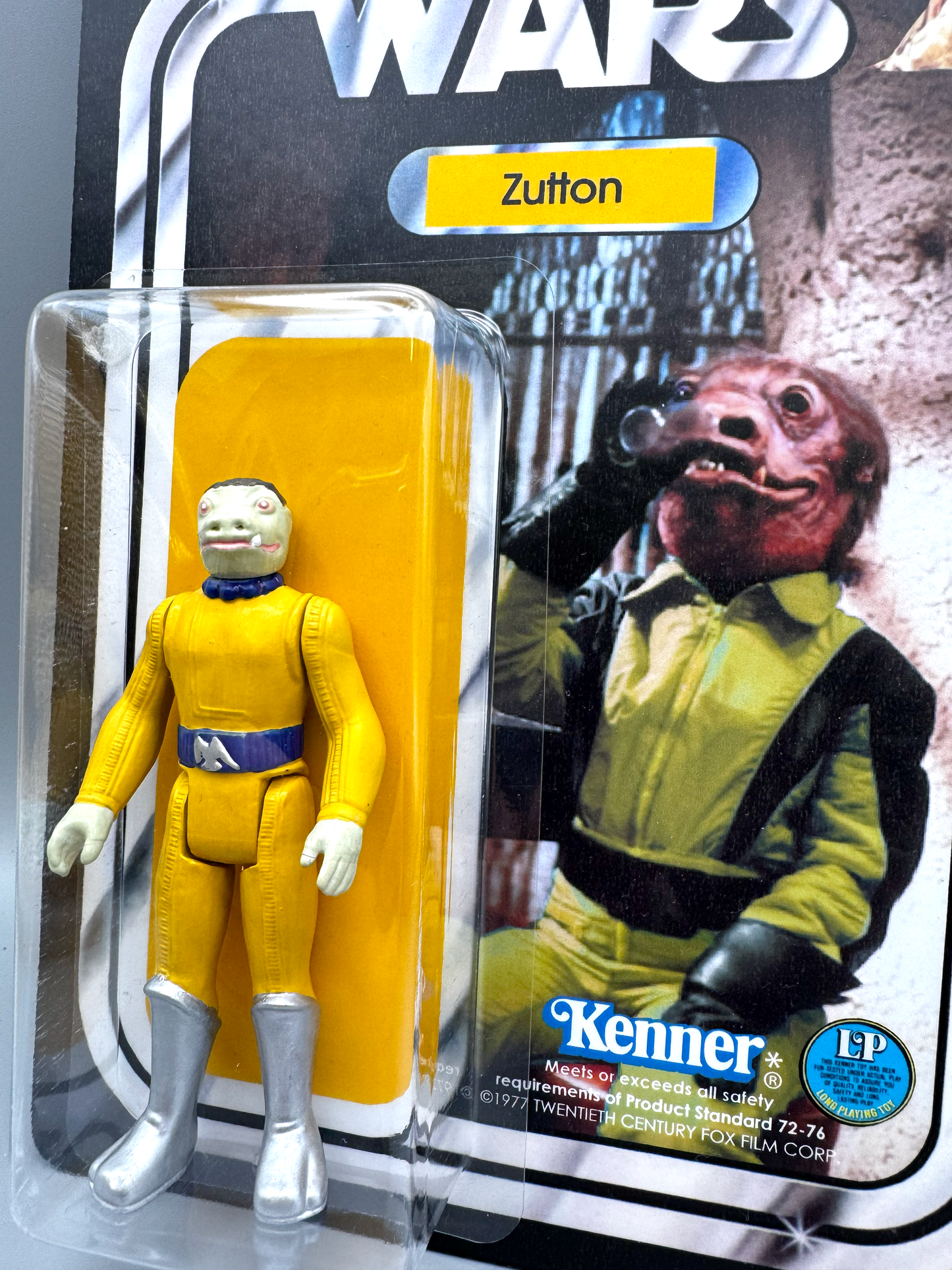 Custom Yellow Snaggletooth Zutton Action Figure | Vintage Kenner Style Figure